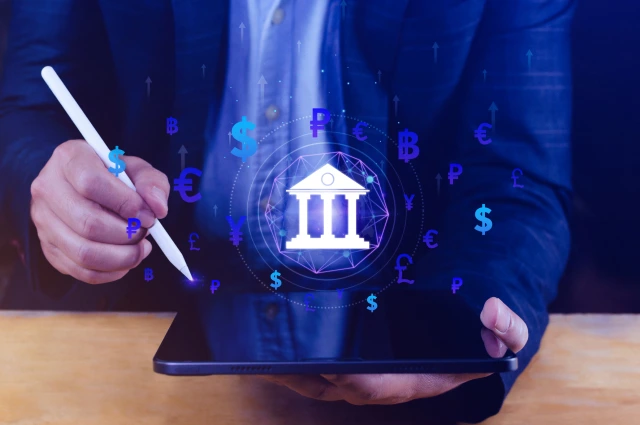 Traditional Banks & Credit Unions